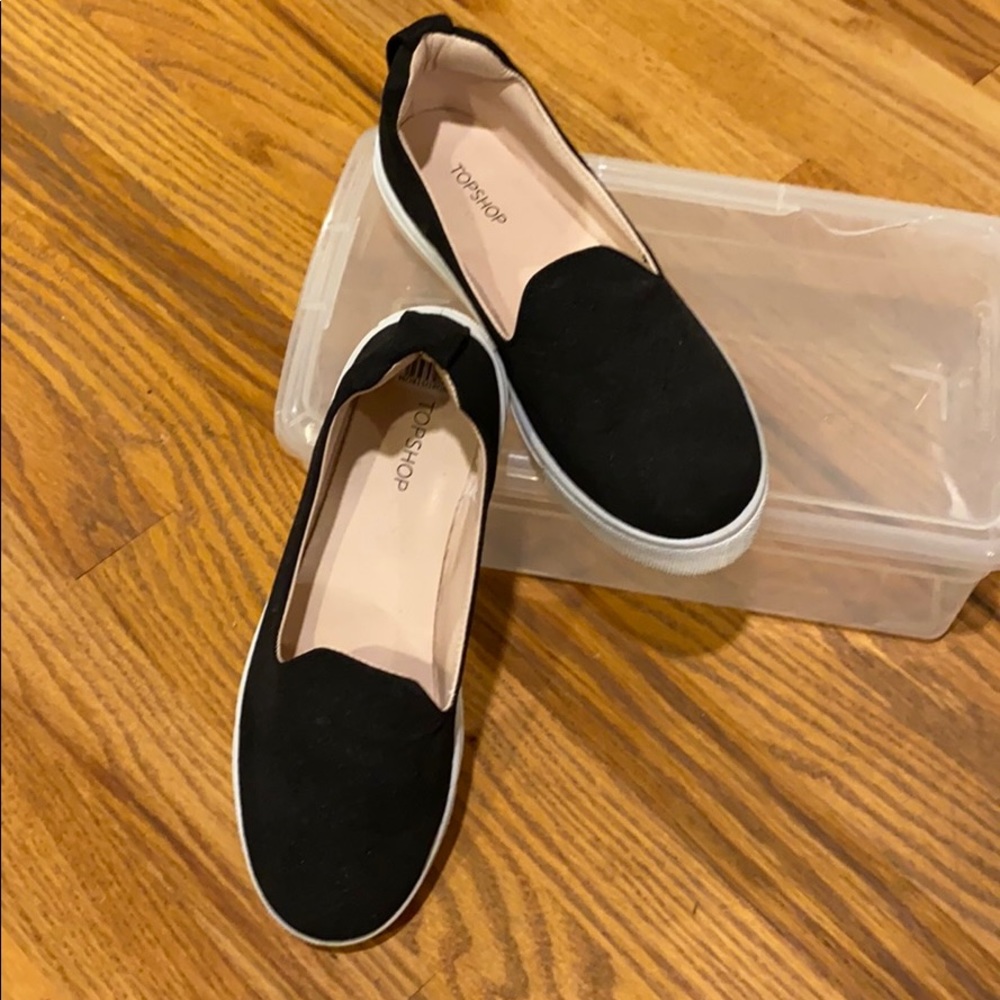 Fun black suede sneakers